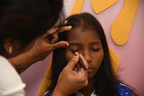 Kids haircut salon in Navi Mumbai
